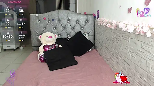 EmilyCoy_ 现场XXX聊天