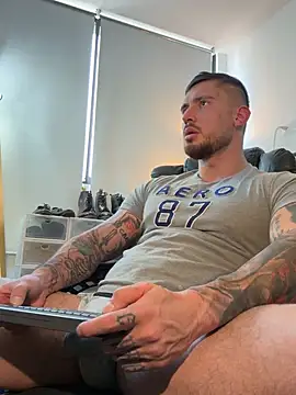 Chat +18 de DimitriSullivan_ ao vivo