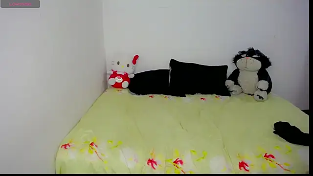 Živý XXX chat hello_kityy25