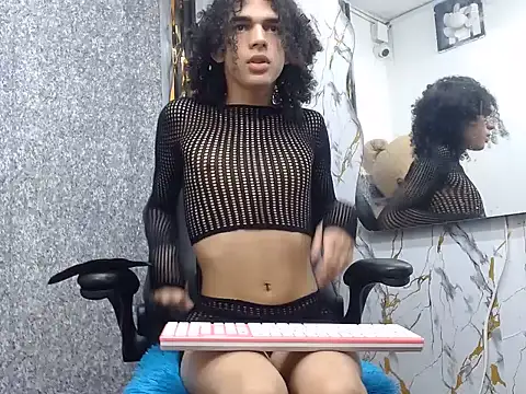 isa_x18 লাইভ XXX চ্যাট