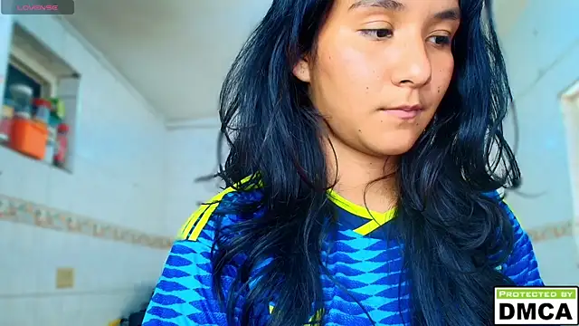 Lily_Owns' Live XXX Chat