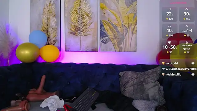 may_wood's Live XXX Chat