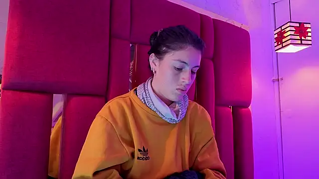 دردشة moon_winy الجنسية المباشرة