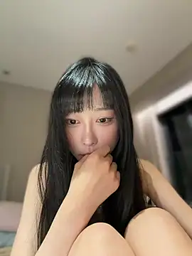 Uizzq3u- Chat XXX in diretta
