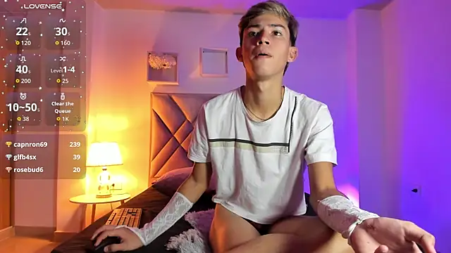 Онлайн чат XXX Baby_noahtt
