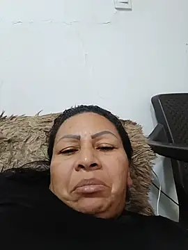 Dirty_Foxx5's Live XXX Chat
