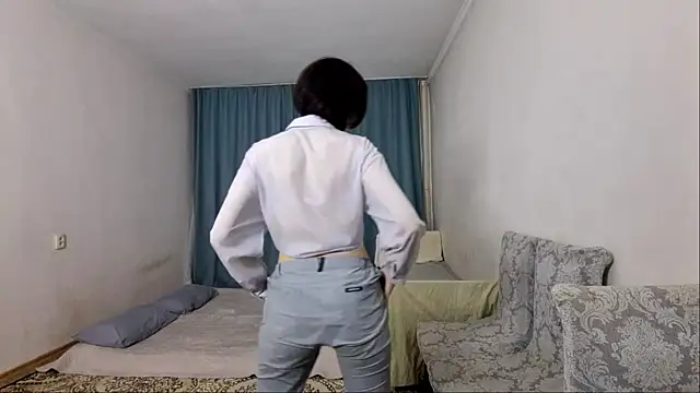 Lyndasilk 现场XXX聊天