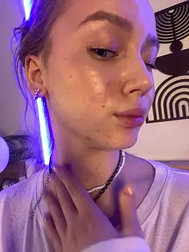 Emi_Sterling's Live XXX Chat