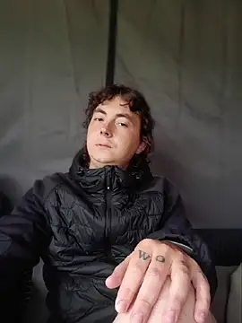 Lookingyoung Webcam Show