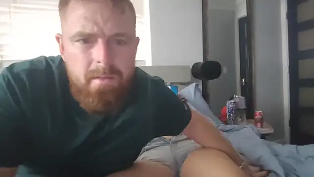 Yayadboii Show in webcam