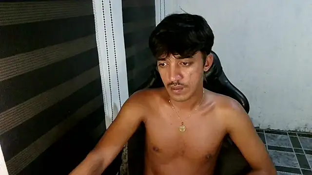 Spicy_RowyCam – Naživo XXX chat