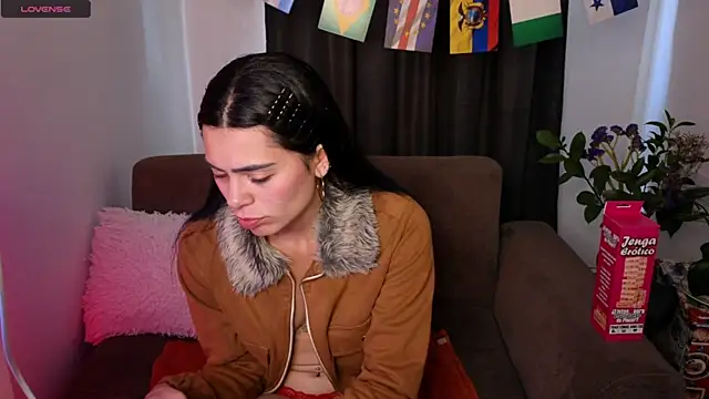 دردشة sexyladyy_ الجنسية المباشرة
