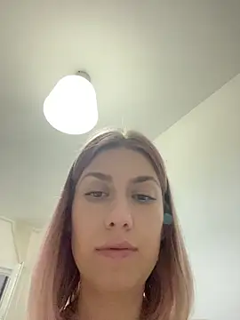 clara_k Webcam show