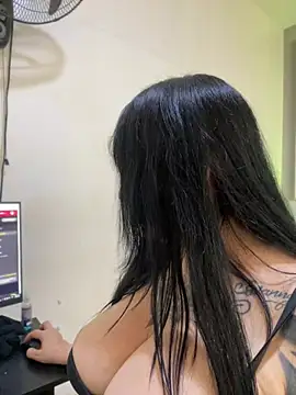 Czat XXX na żywo – eva_sexx69