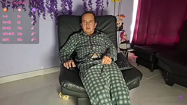 GreisyAndHazzan: απευθείας συνομιλία ΧΧΧ