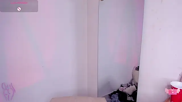 Viioleett_cum 现场XXX聊天