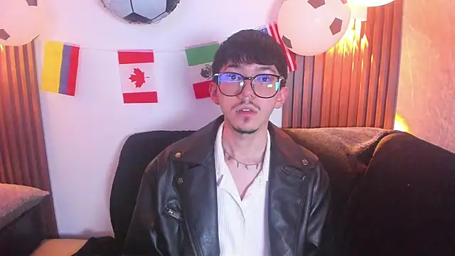 Chat +18 de King_Luxury1 ao vivo