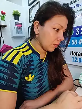 SARA_21-'s Live XXX Chat