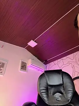 Samir_bear élő XXX-chatje