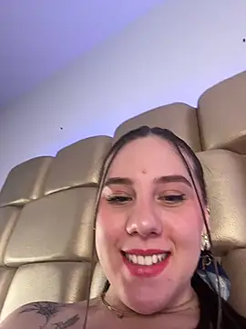 _ISABELLA_HOT_のライブXXXチャット