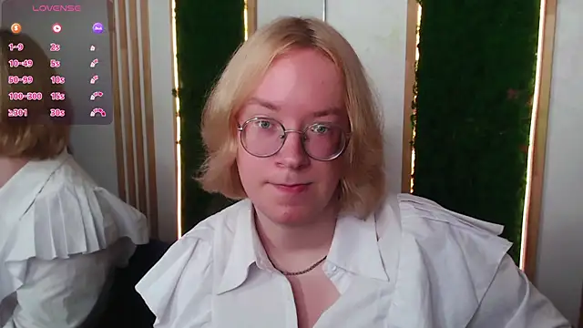 Amanda_Butlerr: онлайн-секс-чат