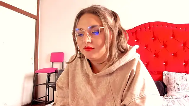 Sofia__bella Chat XXX in diretta