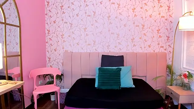 taylor_bennet's Live XXX Chat