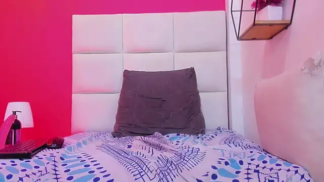 Živý XXX chat Katecurvy_hot69