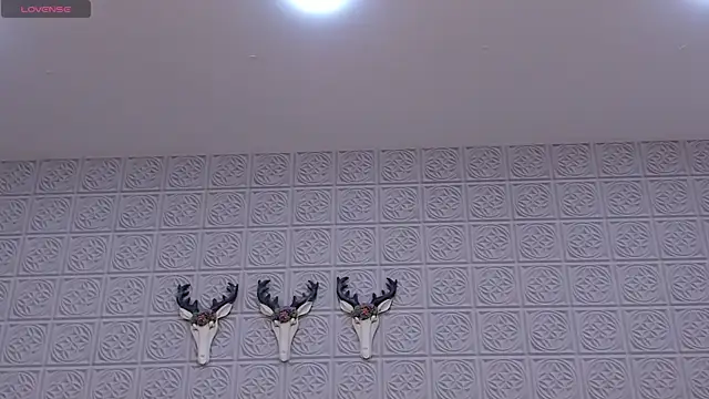 ThiiaraBrown's Live XXX Chat