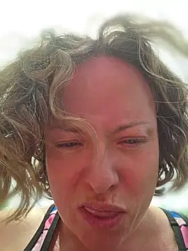 julimonroe Live XXX-chat