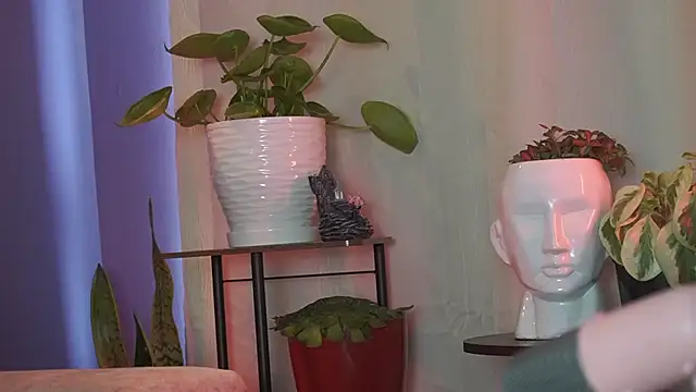 roselinedior's Live XXX Chat