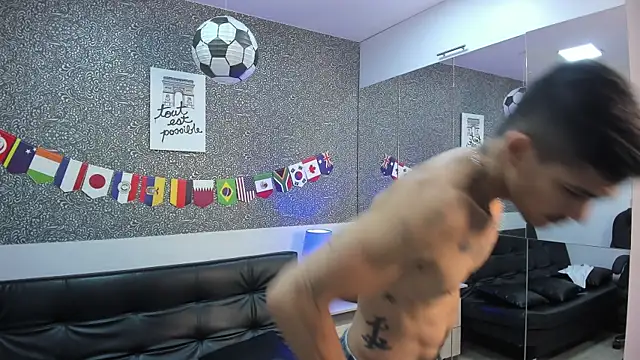 XXX chat uživo modela Jared_Cole