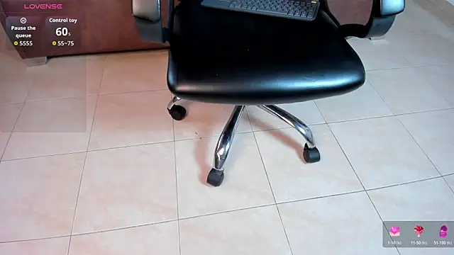 IsabellaaJoness Chat XXX in diretta