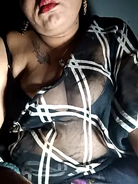 Delhi_Patola's Live XXX Chat