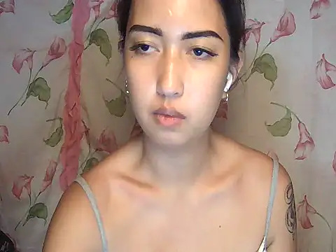 XXnaughty_08XX 现场XXX聊天