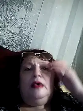 BlazeEcho50's Live XXX Chat