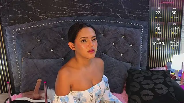 AlexandraNoxx Adlı Modelin Canlı XXX Sohbeti