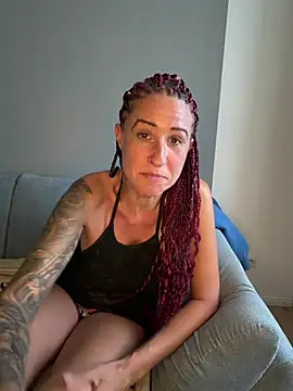 GermanMilfJasmin's Live XXX Chat