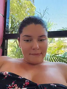 צ'אט XXX בשידור חי של mangolini_parrocini