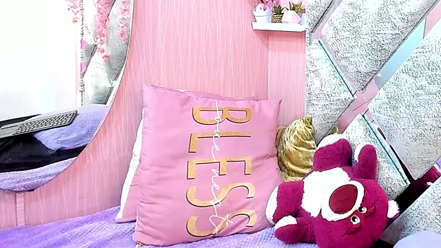 Lunakellerr Chat XXX in diretta