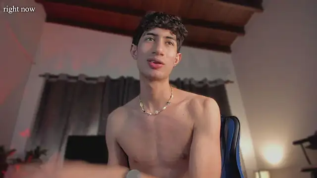 XXX chat uživo modela NovaaWheler