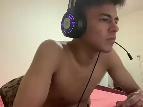 Chat XXX ao vivo de ToddWarren
