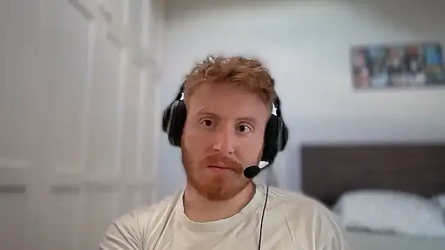 uktutor: απευθείας συνομιλία ΧΧΧ