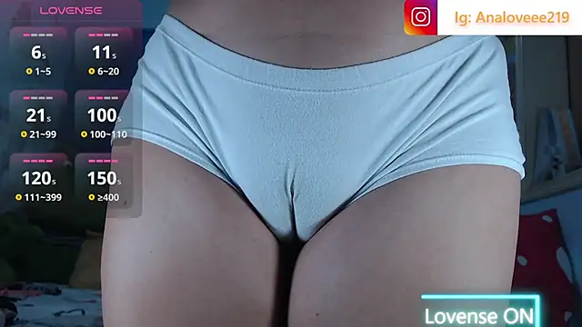 ana_studio's Live XXX Chat