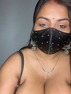 hot8178 লাইভ XXX চ্যাট