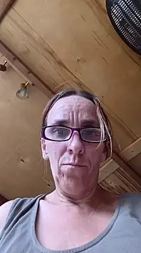 Dettybitch40 Live XXX-chat