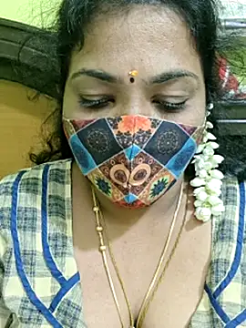 Chat XXX ao vivo de Tamil_Mithra