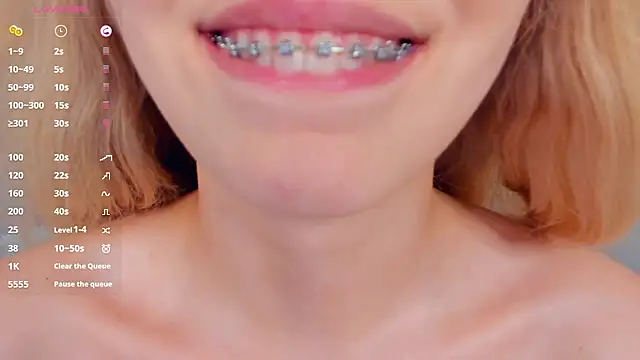 Barbiebloom élő XXX-chatje