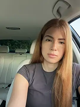 ClaireBree Adlı Modelin Canlı XXX Sohbeti