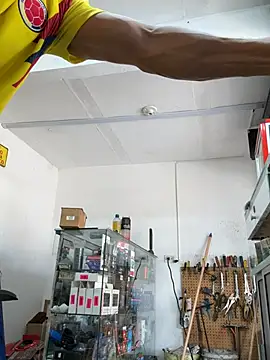 Paul22cm- Chat XXX in diretta